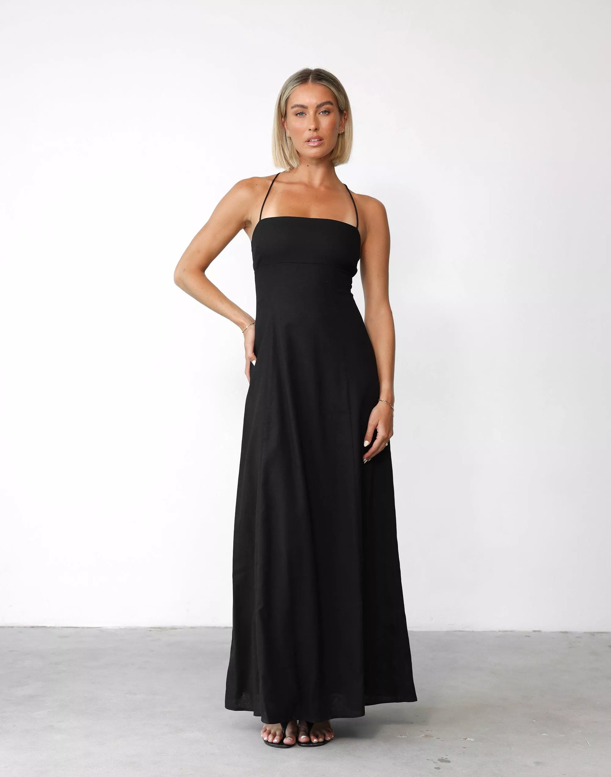 Madelyn Maxi Dress (Black)