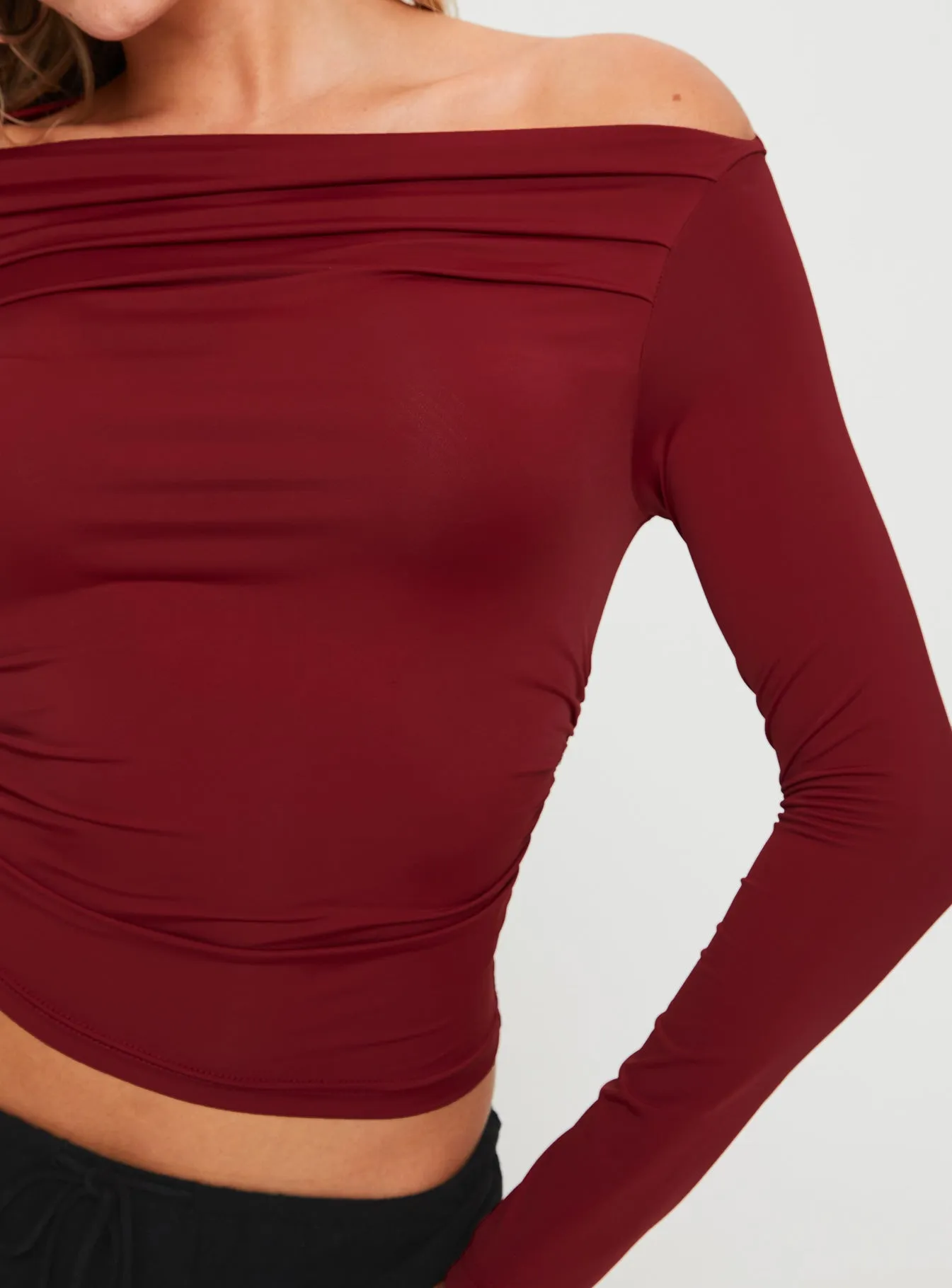 Matrid Long Sleeve Top Burgundy