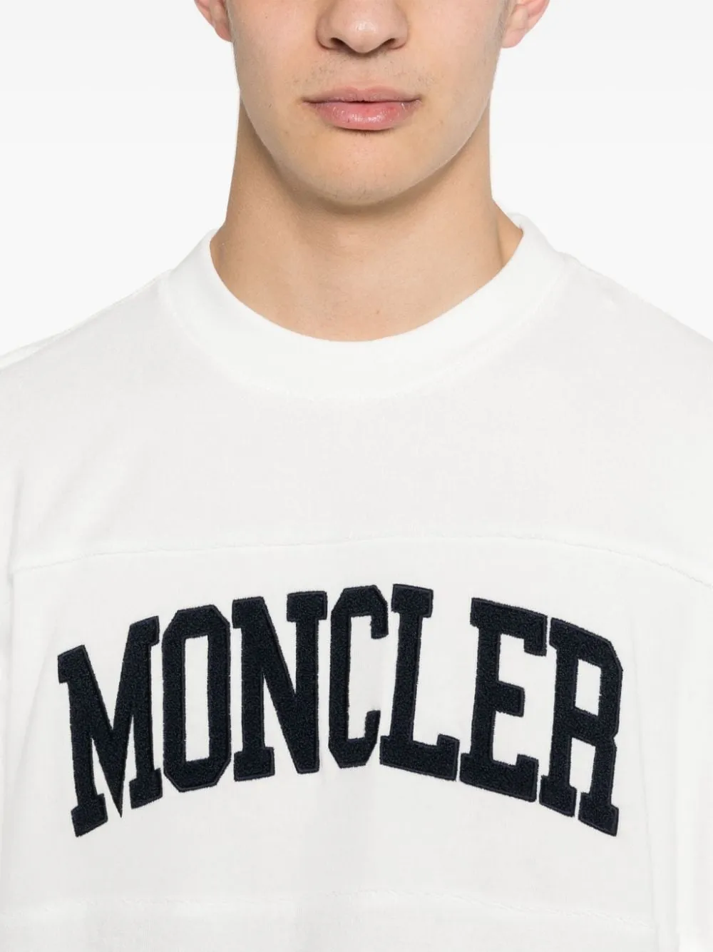 Moncler - Sweat blanc en coton à logo brodé